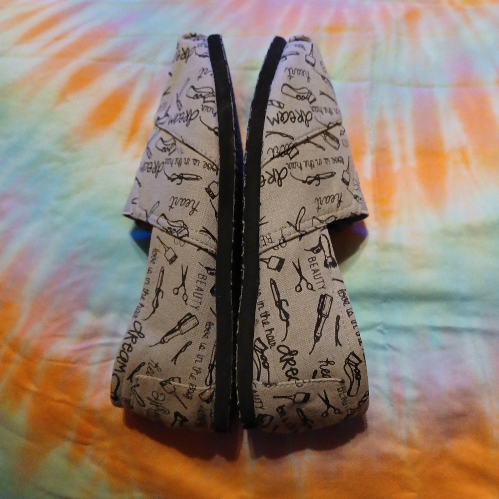 Hairstyling shoes